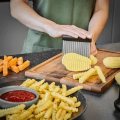 Gefu Découpes Spécifiques Cuisine|Outils Pour Multi-Découpes^Coupe légumes lame ondulée -