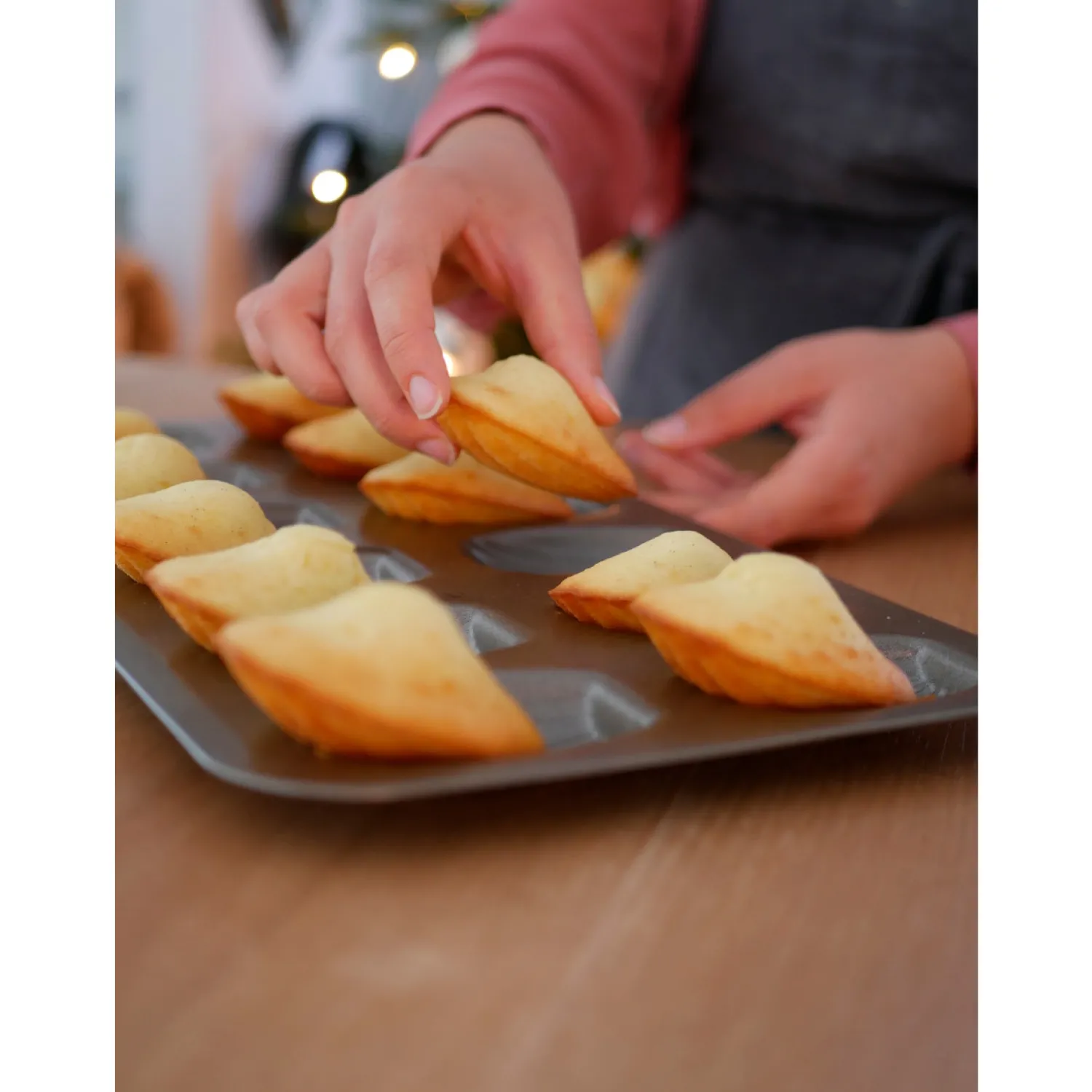 Alice Delice Moules Individuels^Moule 12 madeleines anti adhérent sans PFAS - Alice Délice