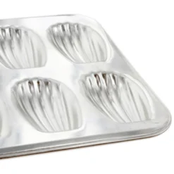 Alice Delice Moules Individuels^Moule 12 madeleines en fer blanc 40 cm - Alice Délice