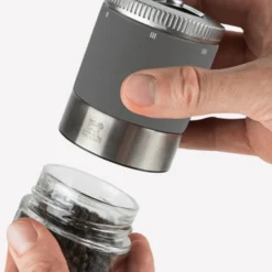 Peugeot Epicerie|Poivres & Baies^Moulin à poivre Maestro u´select+3 poivres -
