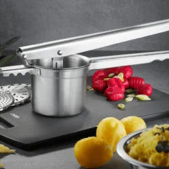 Gefu Ustensiles De Préparation|Passoire Et Tamis^Presse purée 4 grilles en inox -