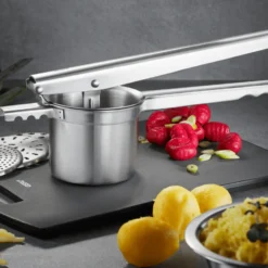 Gefu Ustensiles De Préparation|Passoire Et Tamis^Presse purée 4 grilles en inox -
