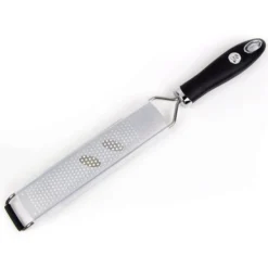 Alice Delice Cuisson Du Fromage^Râpe zesteur inox - Alice Délice